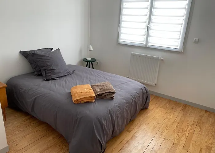 Location Maison - Parking Gratuit - Cemima 펜션 *