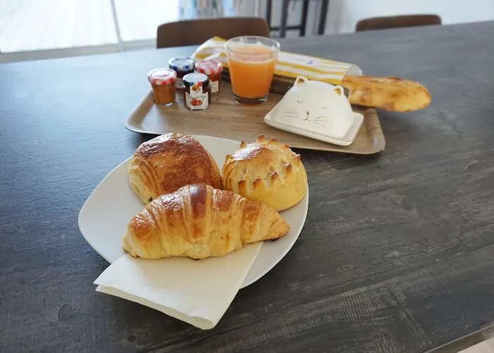 Location Maison - Parking Gratuit - Cemima 펜션 *