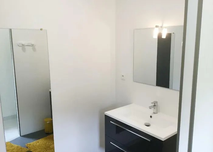 Location Maison - Parking Gratuit - Cemima *