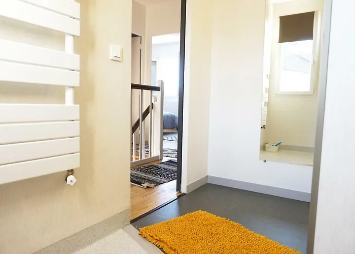 Location Maison - Parking Gratuit - Cemima